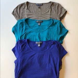 3 A Pea in the Pod Shirts